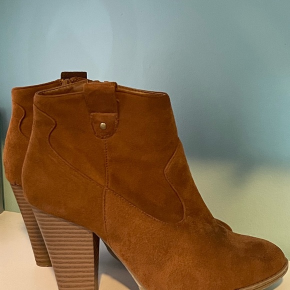 Brown High Heels - Picture 5 of 8